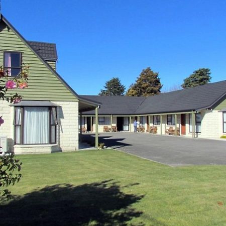 آشبورتون Academy Lodge Motel المظهر الخارجي الصورة